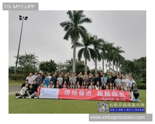 刘毅足球星奋勇拼搏展现绿茵风采引领团队精神书写辉煌篇章 刘毅足球星奋勇拼搏展现绿茵风采引领团队精神书写辉煌篇章