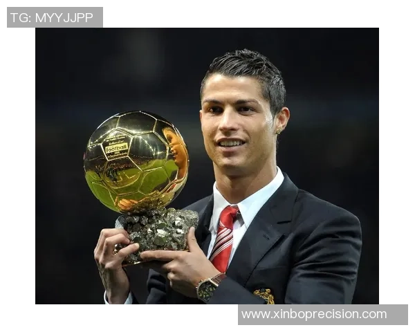 足球巨星西服照展现优雅风采 彰显场外魅力与时尚品味 足球巨星西服照展现优雅风采 彰显场外魅力与时尚品味