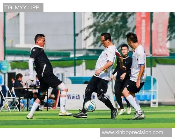 丙村足球球星的拼搏历程与绿茵荣耀梦想再续辉煌之路