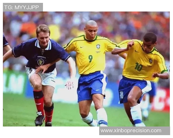 巴西足球队历史上十大传奇球星及其辉煌成就全解析